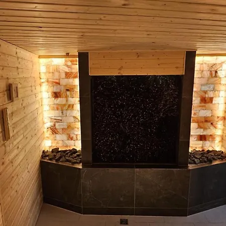 Luxar Pinea - With Sea View アパート *