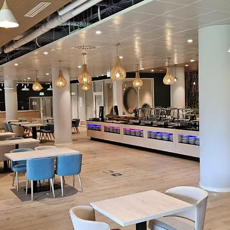 Luxar Pinea - With Sea View Apartamento